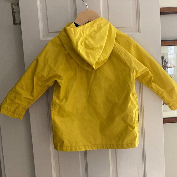 3T GAP Yellow Toddler Rain Coat - Picture 4 of 4